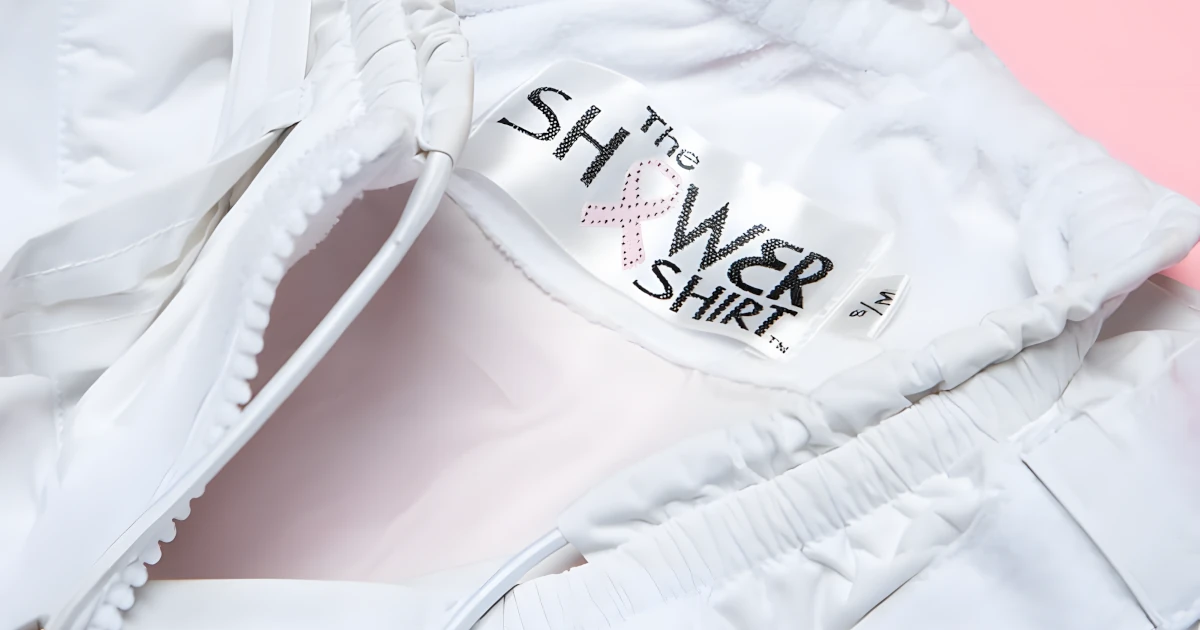 The SHOWER SHIRT in white